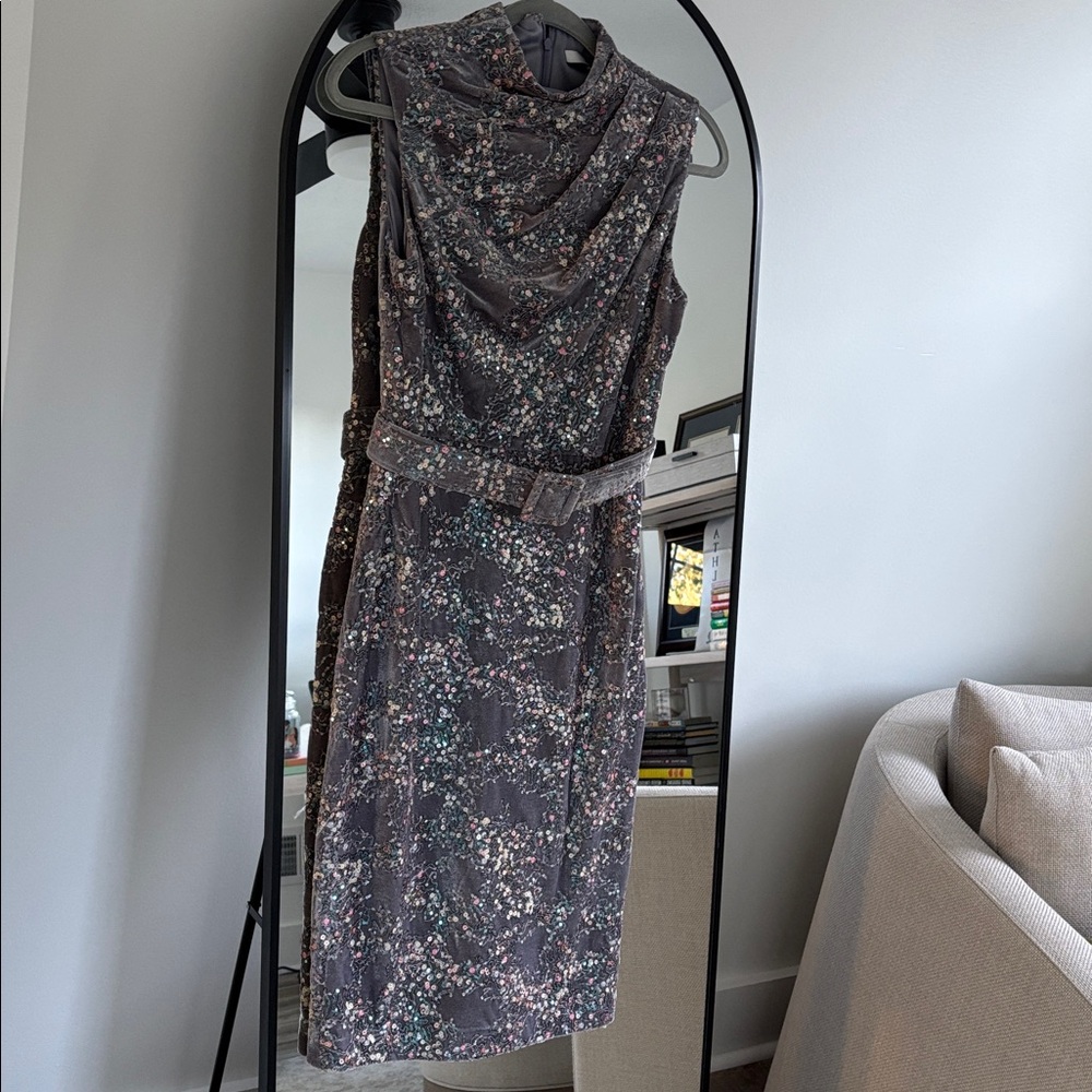 Badgley Mischka Floral Midi Dress - Gray and Pink